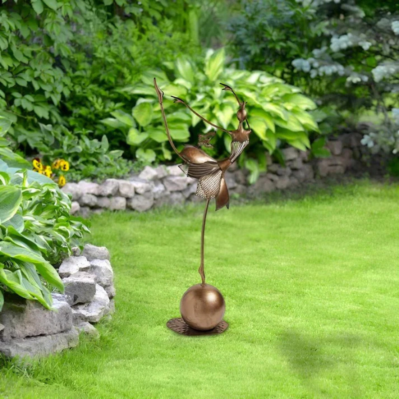 Wetterfeste Metall Ballet Mädchen Statue – Handbemalt für Garten & Innen