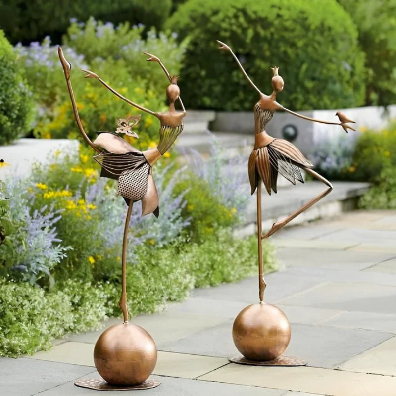 Wetterfeste Metall Ballet Mädchen Statue – Handbemalt für Garten & Innen