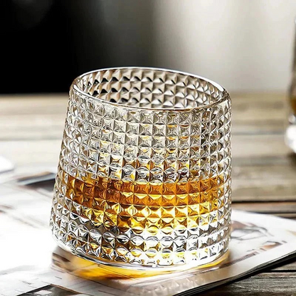 Luxus Kristall Whiskyglas – Elegantes Wellen-Design für besten Genuss